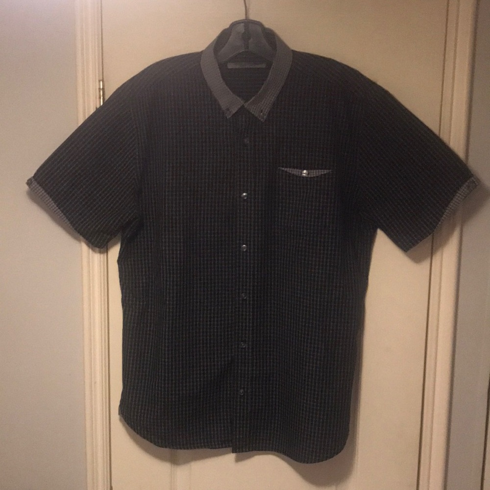 Private Member Men’s Plaid Navy Short Sleeve Shirt Size L